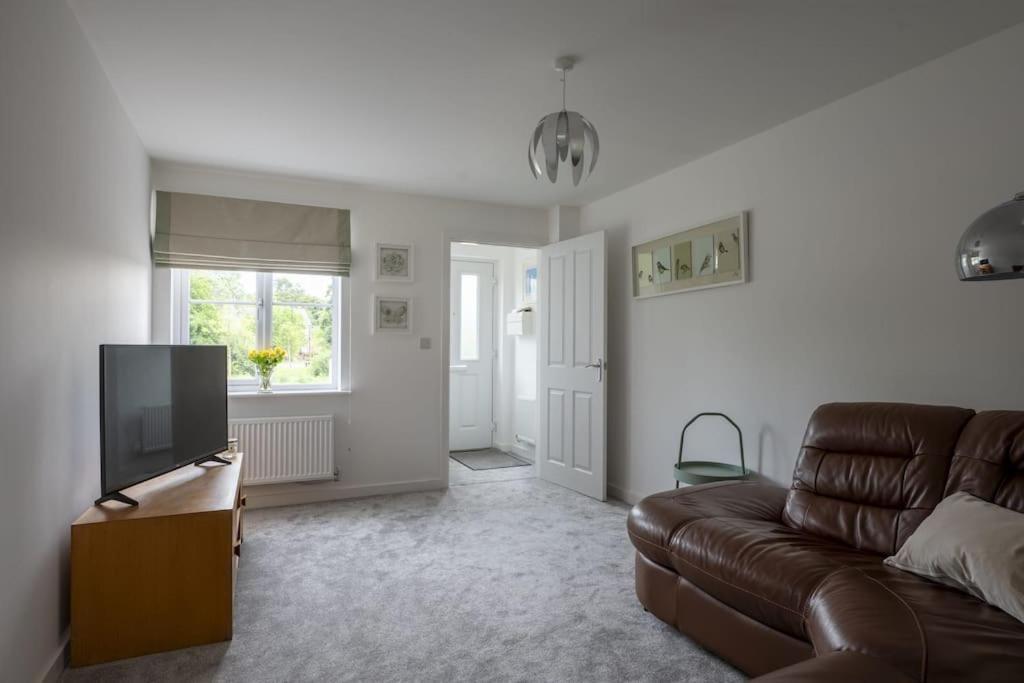 Cosy 3 Bed Near Beaches, Cardiff & Brecon Beacons Coity Buitenkant foto
